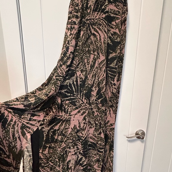 RW&CO Dress - Picture 3 of 3